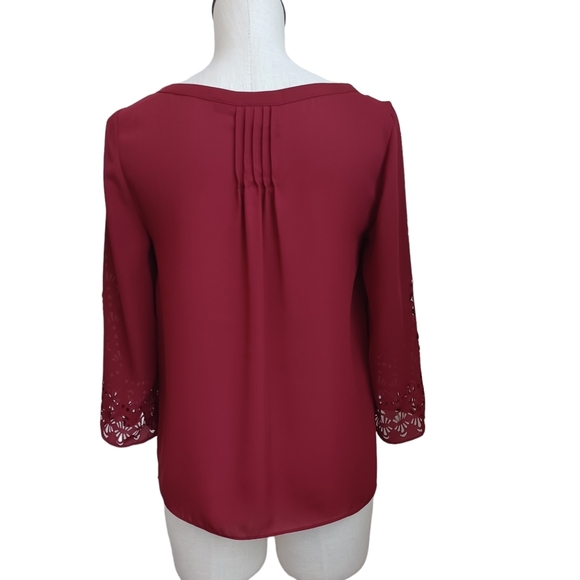 Anthropologie Maeve Blouse Laser Cut Detail Maroon Popover Womens size 4 - Picture 13 of 14